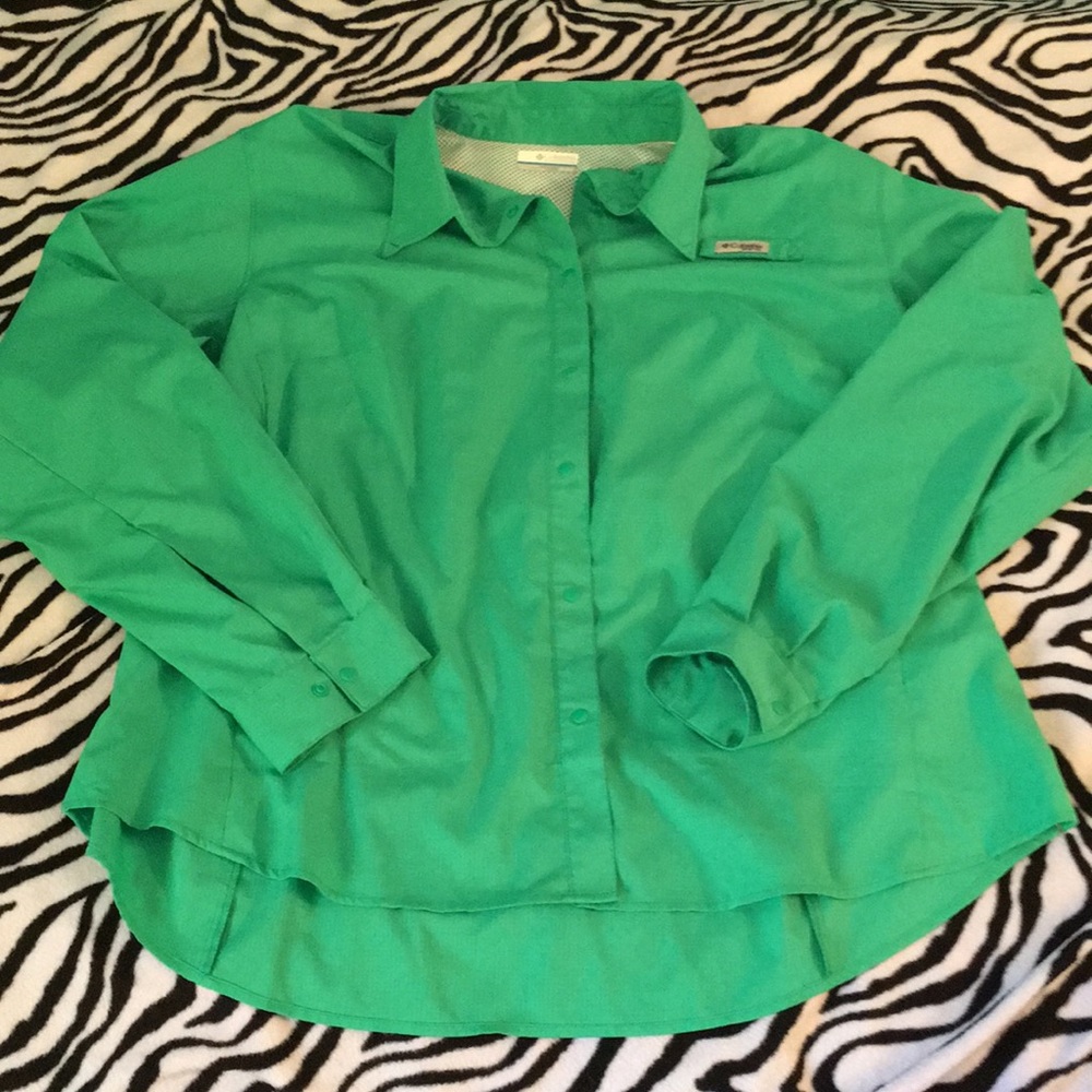 Columbia Button-Up